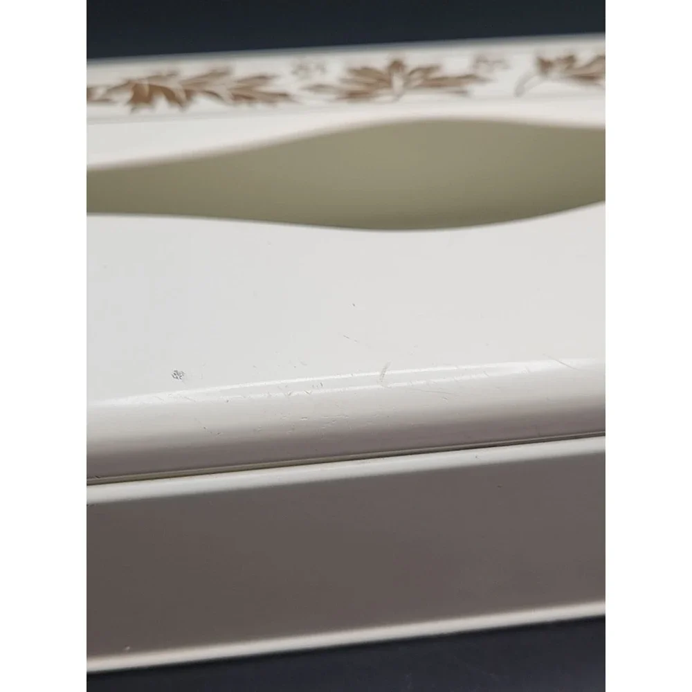 Vintage‎ Ransburg Metal Tissue Box Holder White W/ Gold Leaf Design Mountable